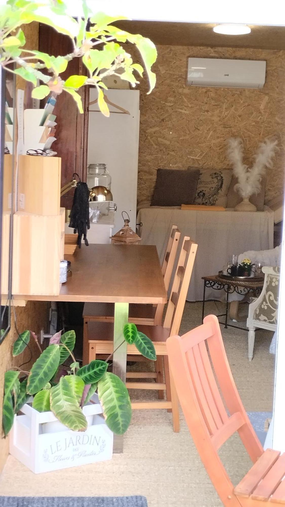 Le Laboratoire Shabby Chic De La Parfumerie Du Manoir Chavagne Extérieur photo